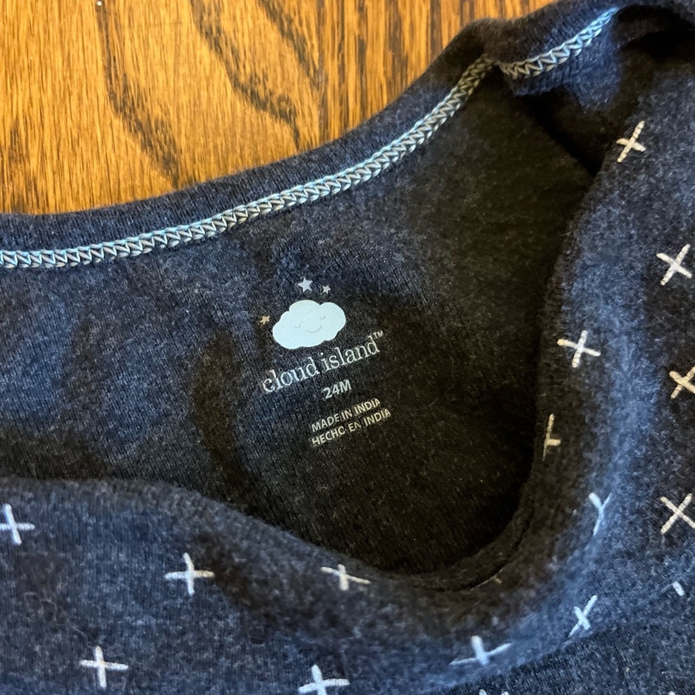 Two onsies - Picture 2 of 3